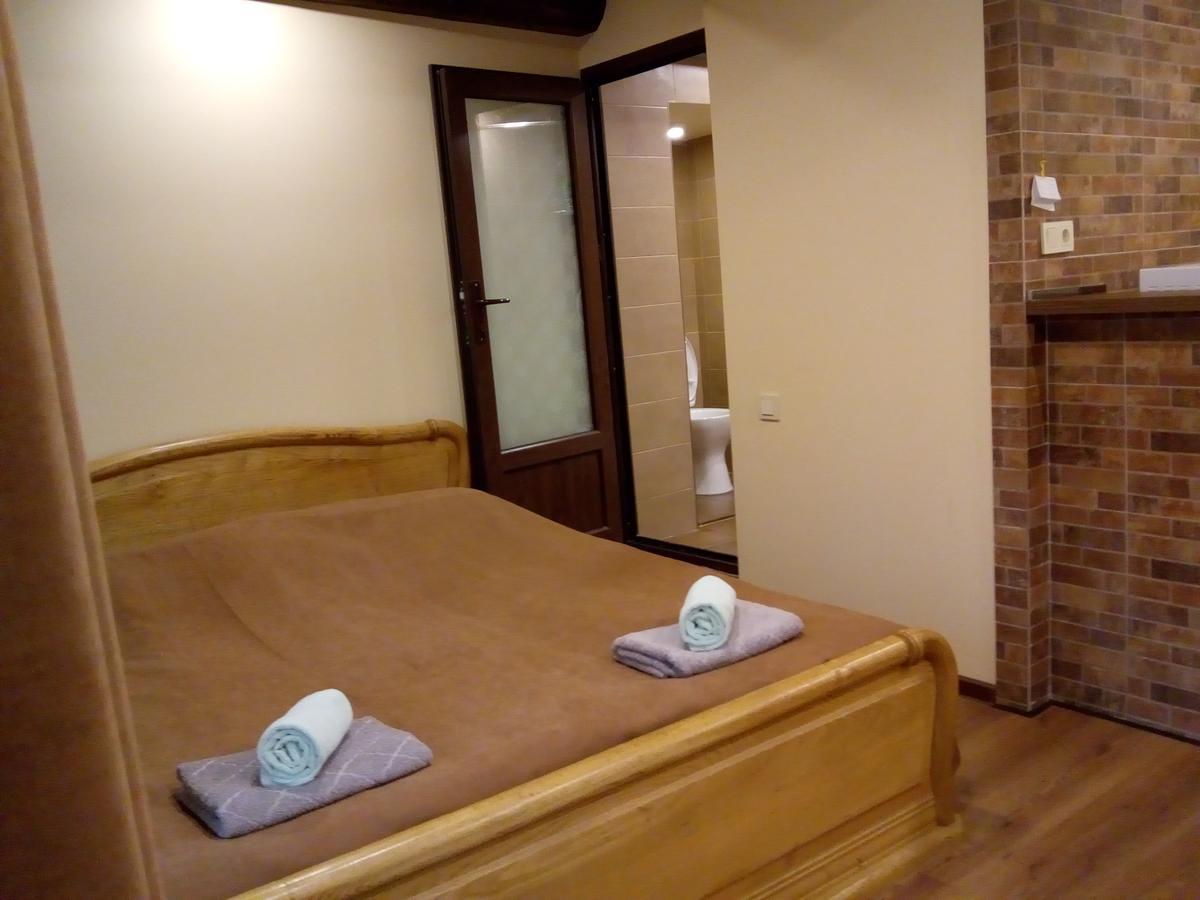 Low Budget Room With King Size Bed Tbilisi Luaran gambar