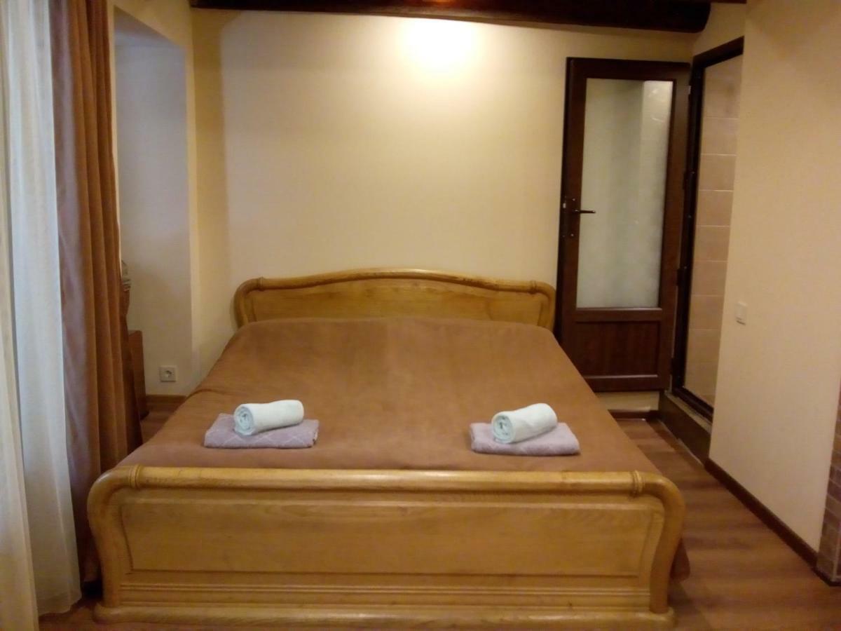 Low Budget Room With King Size Bed Tbilisi Luaran gambar